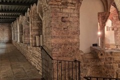 Chiostro2